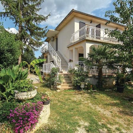 2 Bedroom Pet Friendly Apartment In Lovrecica Esterno foto