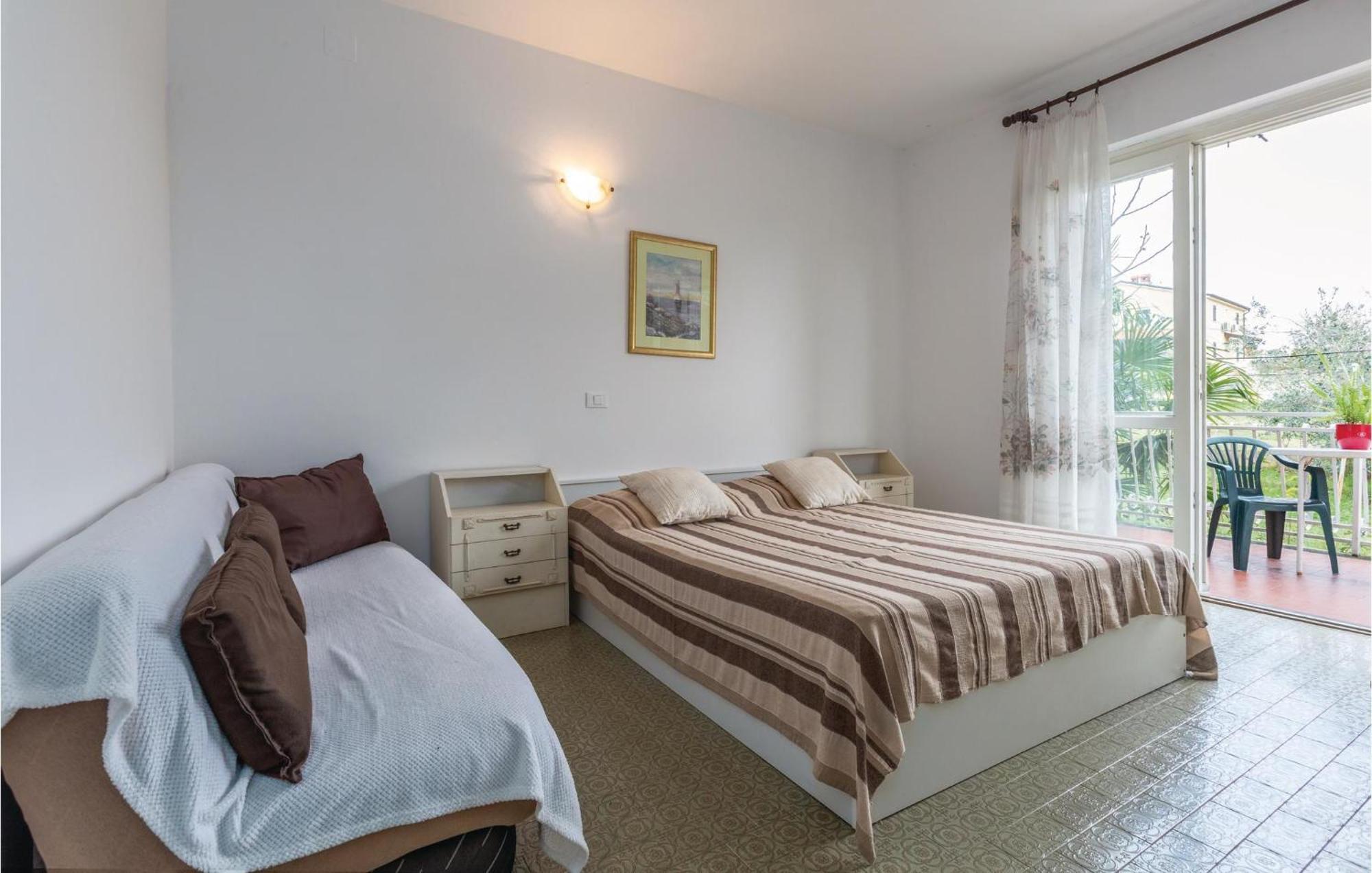 2 Bedroom Pet Friendly Apartment In Lovrecica Esterno foto